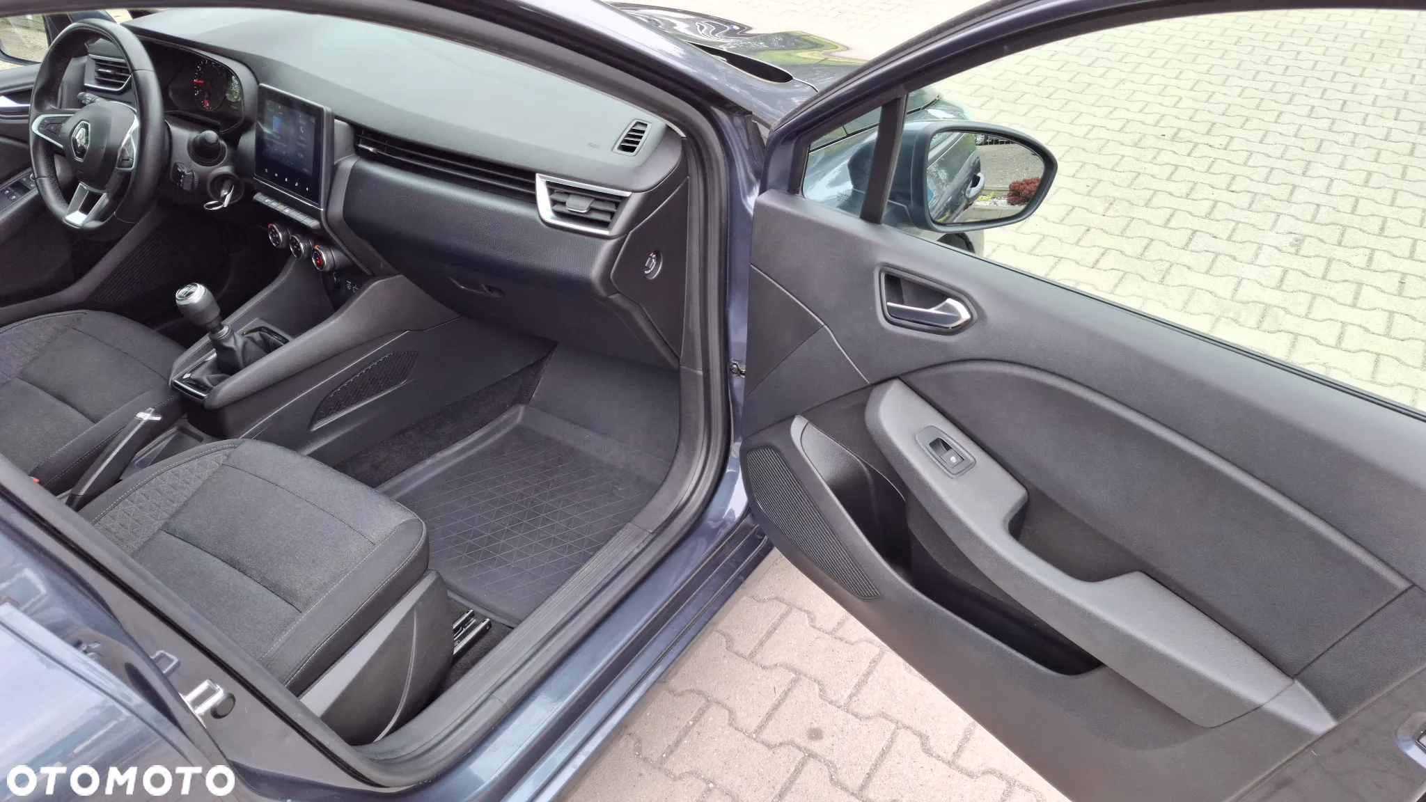 Renault Clio 1.0 TCe Zen - 21