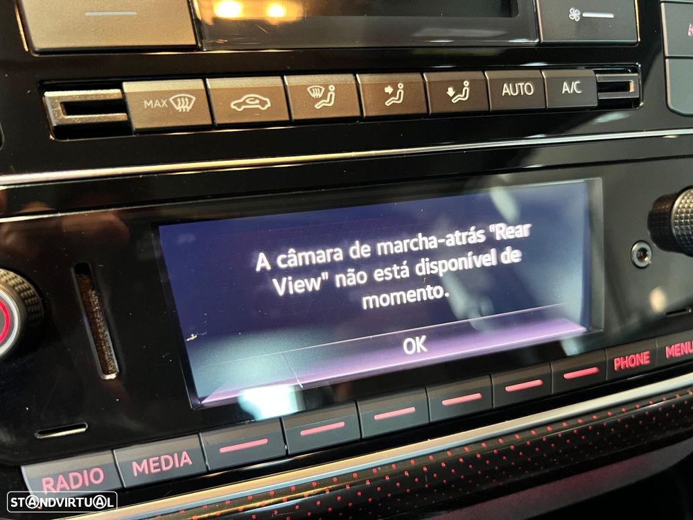 VW Up! - 32