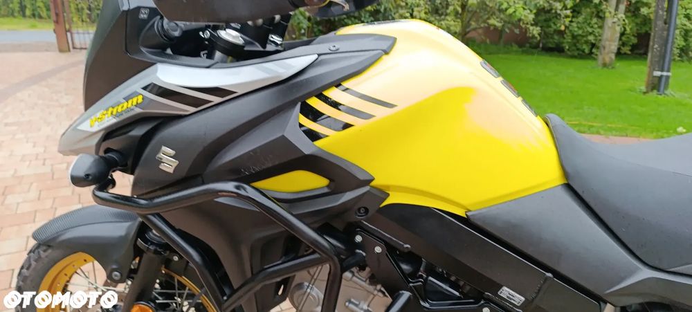 Suzuki V-STROM - 34