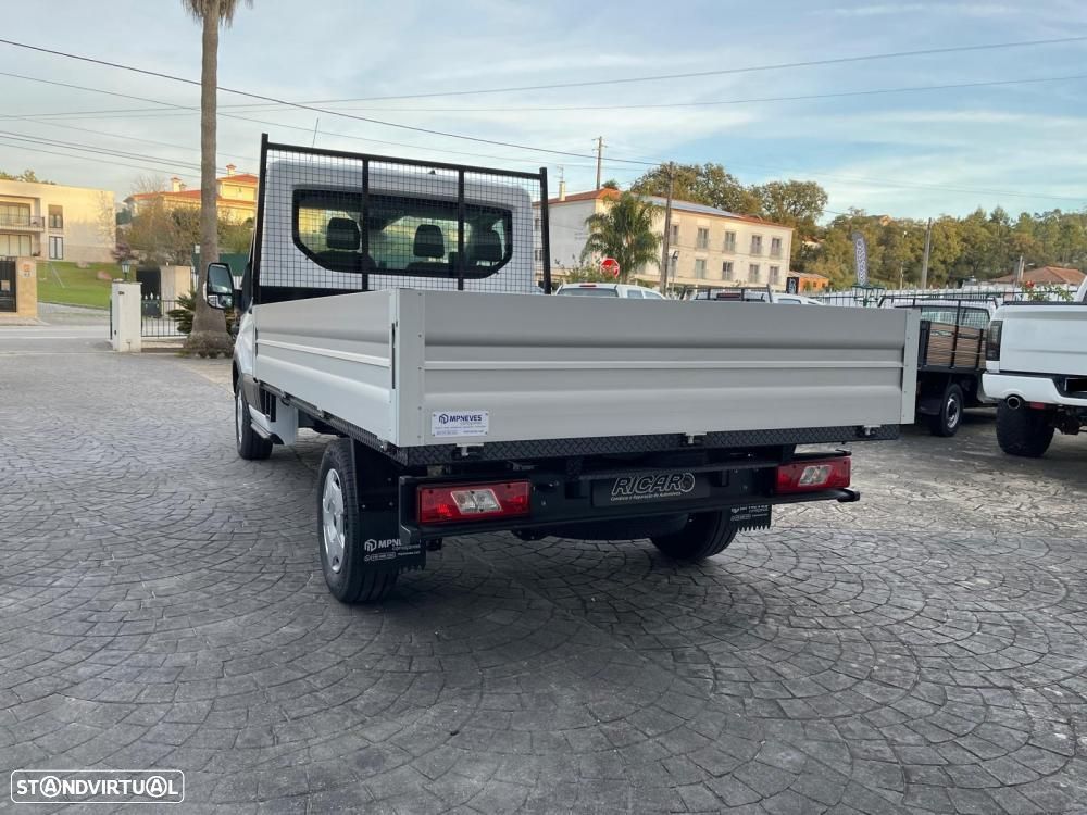 Ford Transit TRANSIT 2.0 TDCI (130CV) - 5