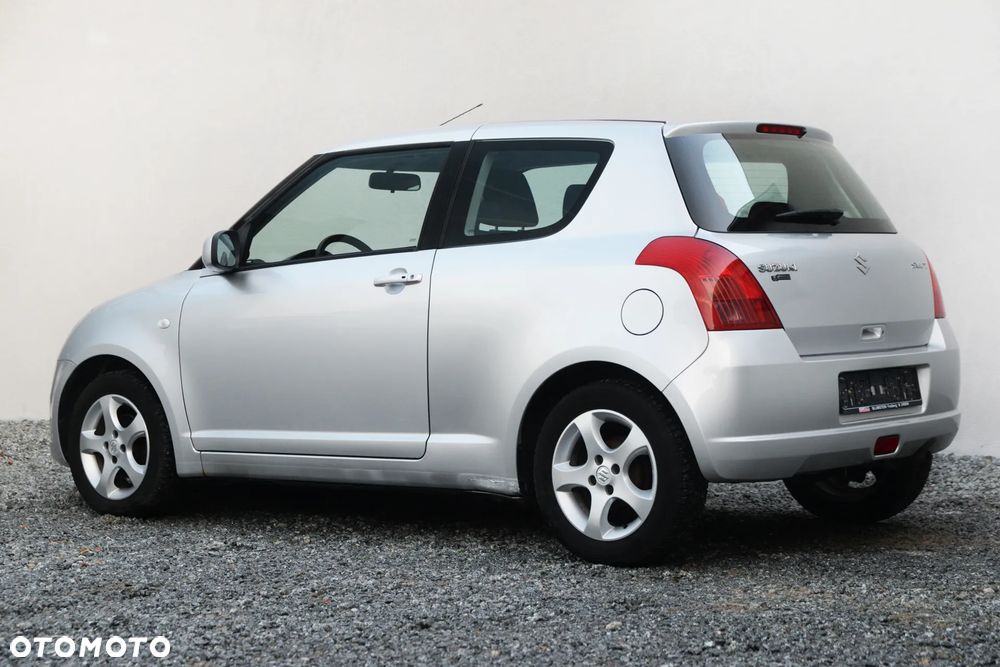 Suzuki Swift 1.3 Comfort+ - 3
