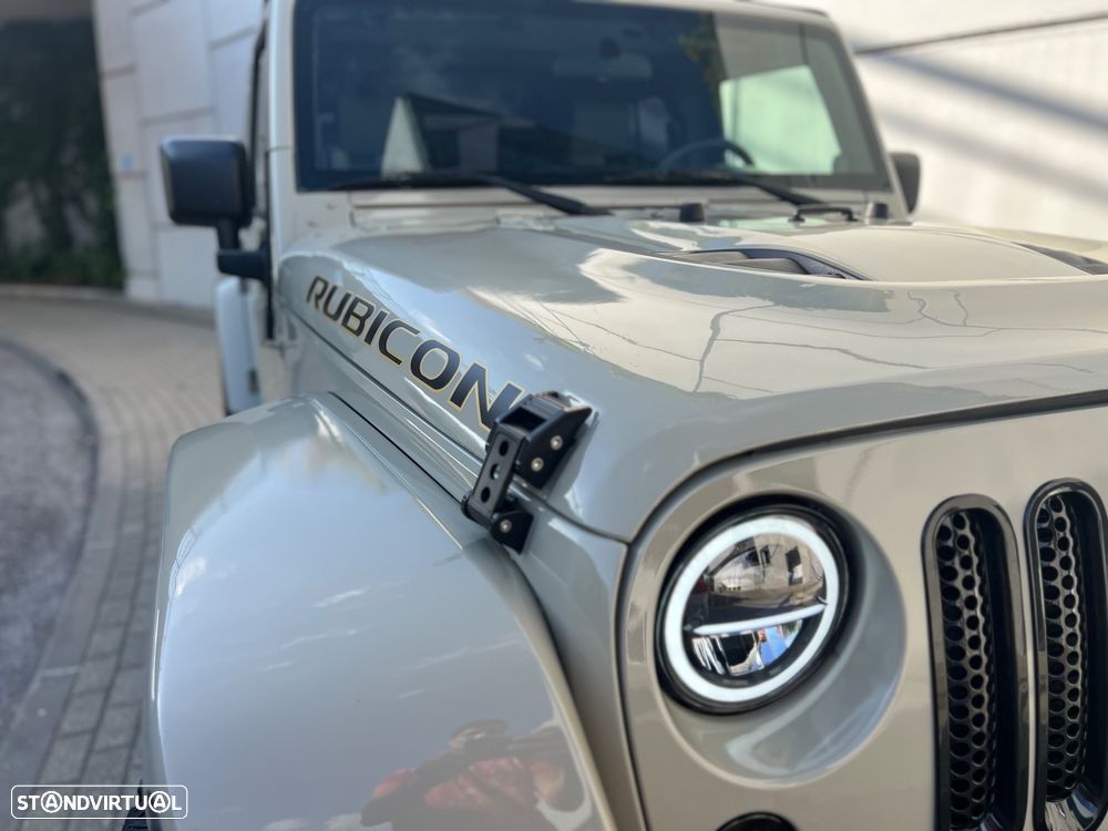 Jeep Wrangler Unlimited - 11