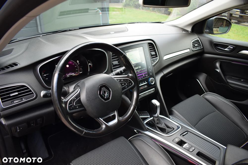 Renault Megane - 24