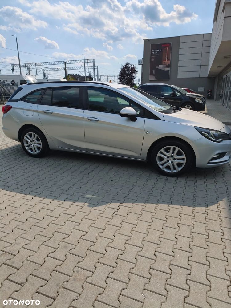 Opel Astra 1.6 D (CDTI) Start/Stop Business - 5