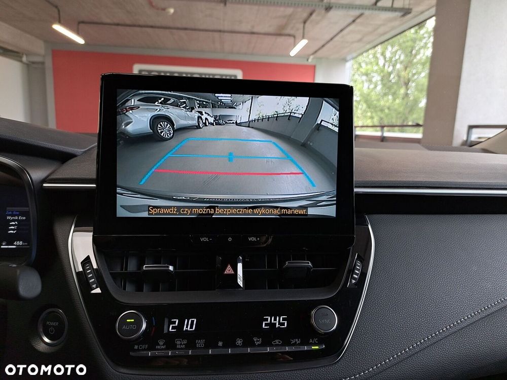 Toyota Corolla 1.8 Hybrid Comfort - 20