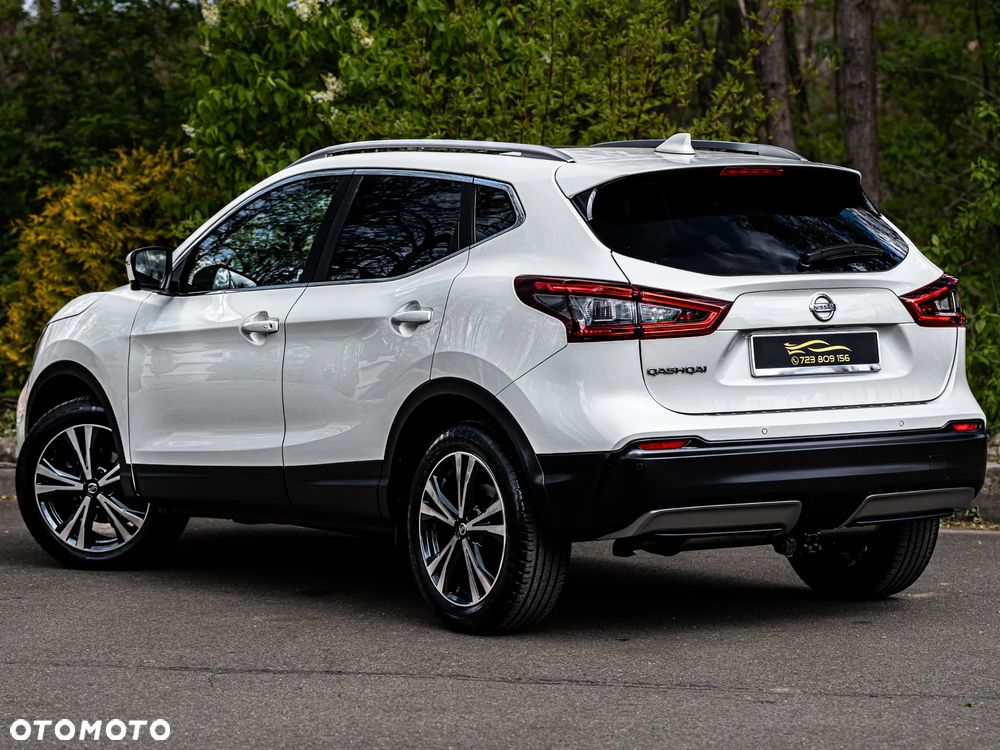 Nissan Qashqai 1.6 DIG-T N-Connecta - 15