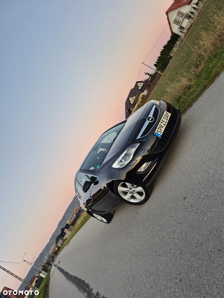 Opel Astra 1.4 Turbo Cosmo - 27