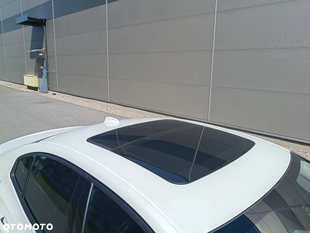 Volvo S60 T5 Momentum Pro - 9