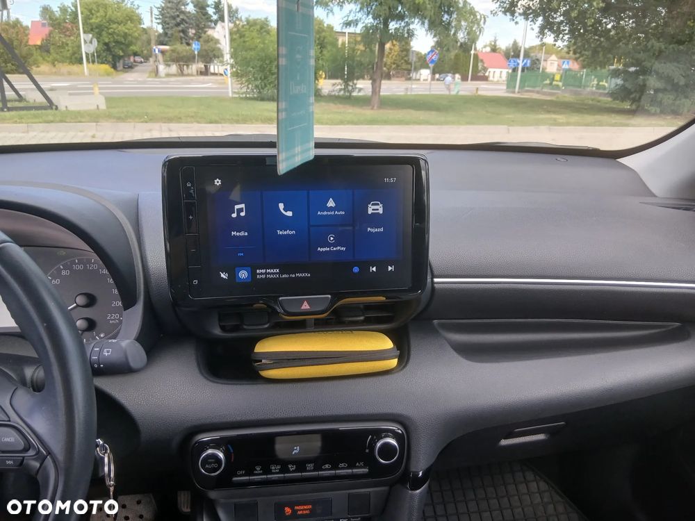 Toyota Yaris - 15