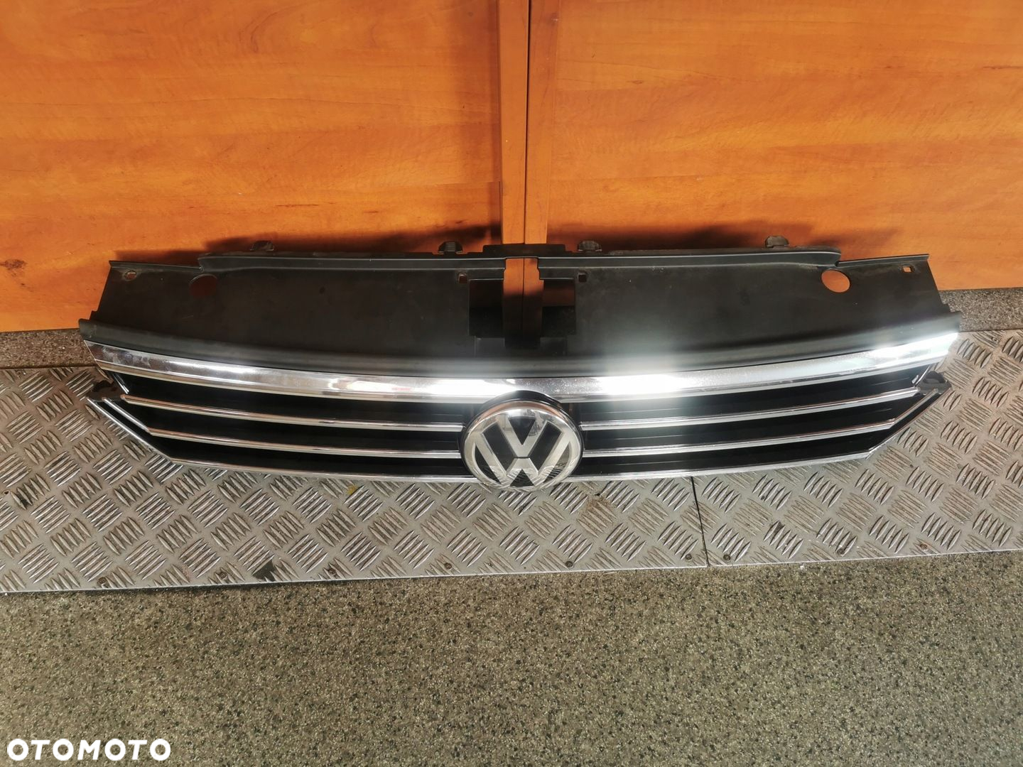 GRILL ATRAPA VW PASSAT B8 3G0853653 - 2