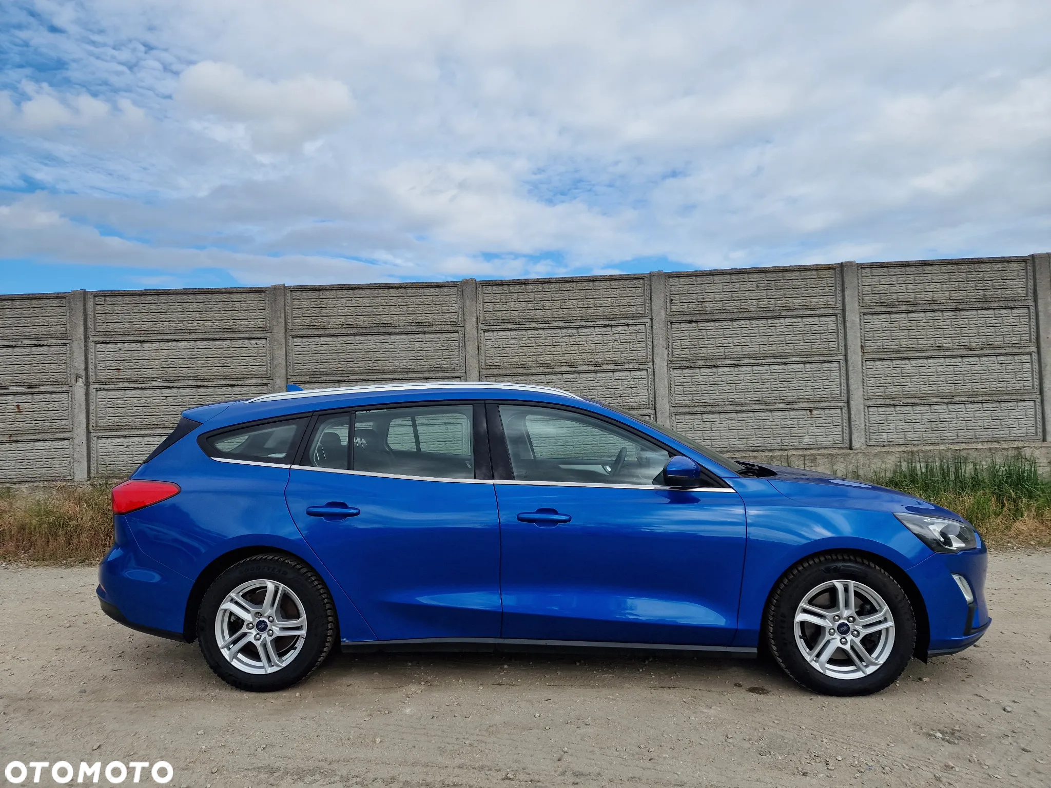 Ford Focus - 23