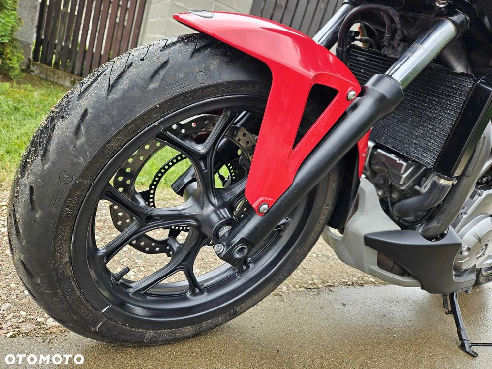 Honda NC - 9
