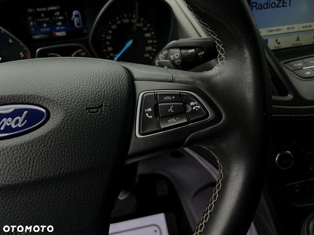 Ford Kuga 2.0 TDCi 4x4 Vignale - 23
