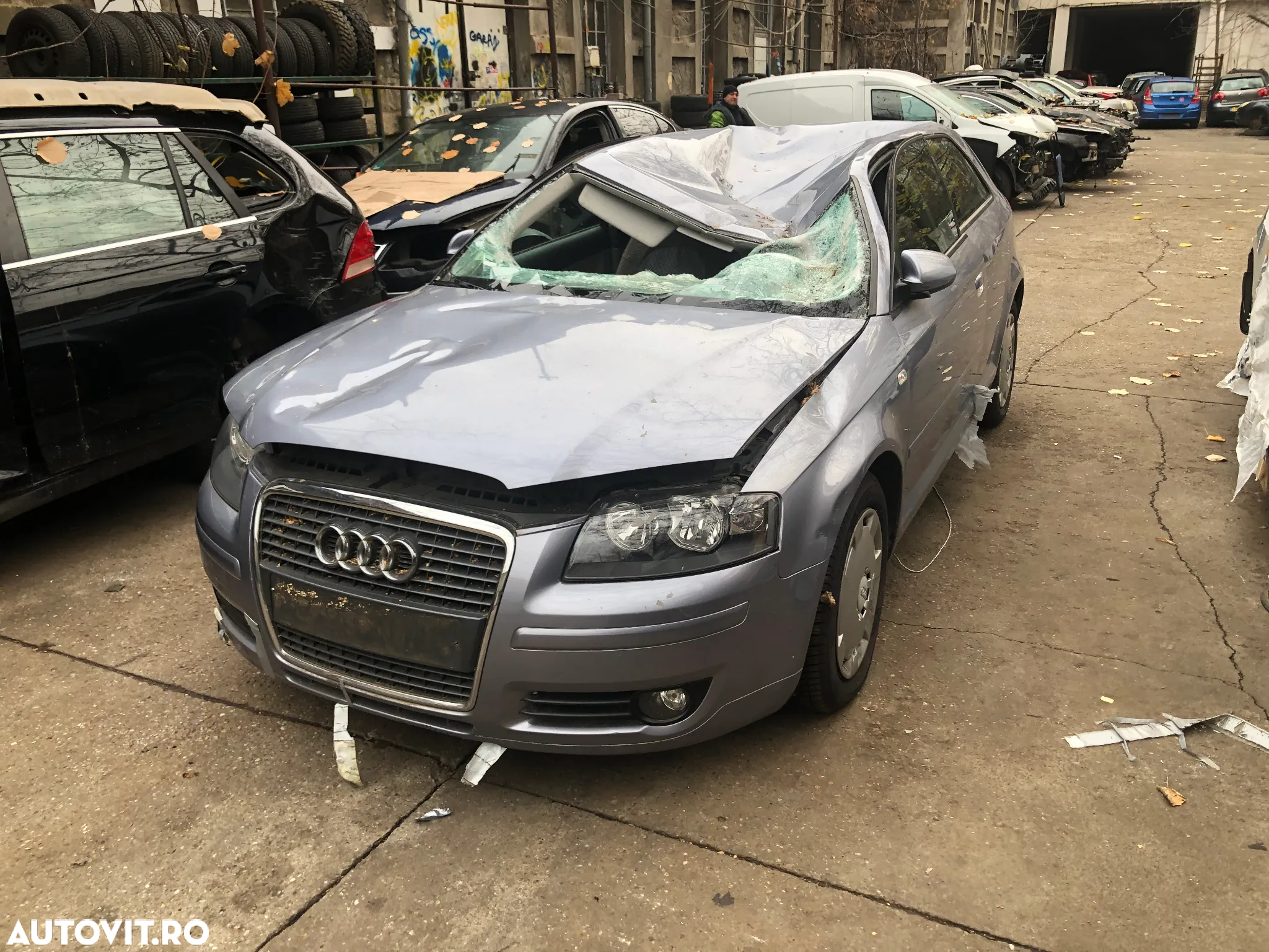Dezmembrez Audi A3 coupe facelift 2008 1.6 benzina - 3