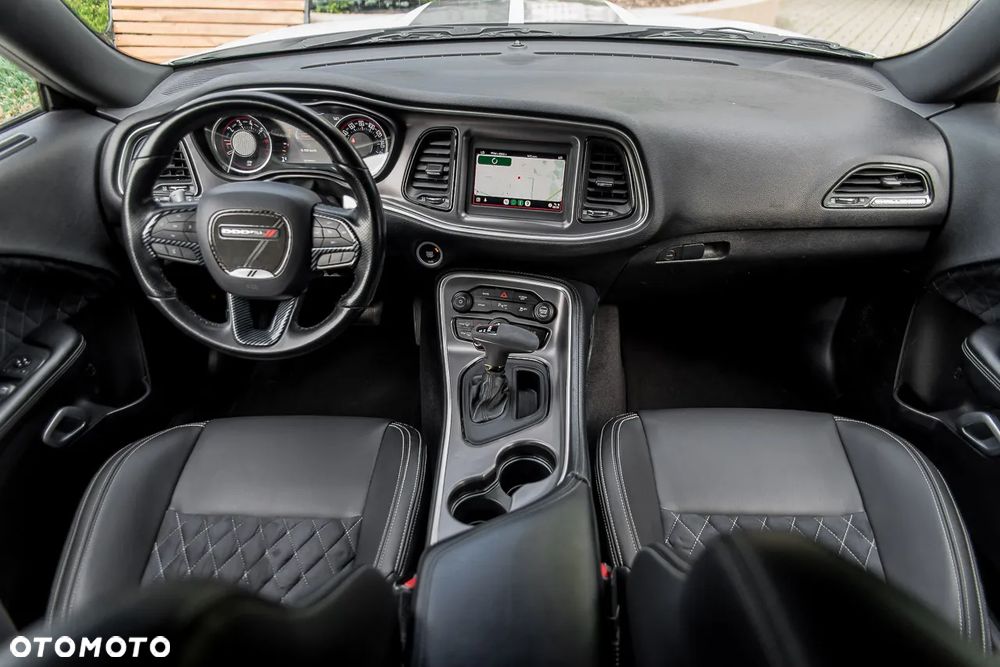 Dodge Challenger 5.7 R/T - 37