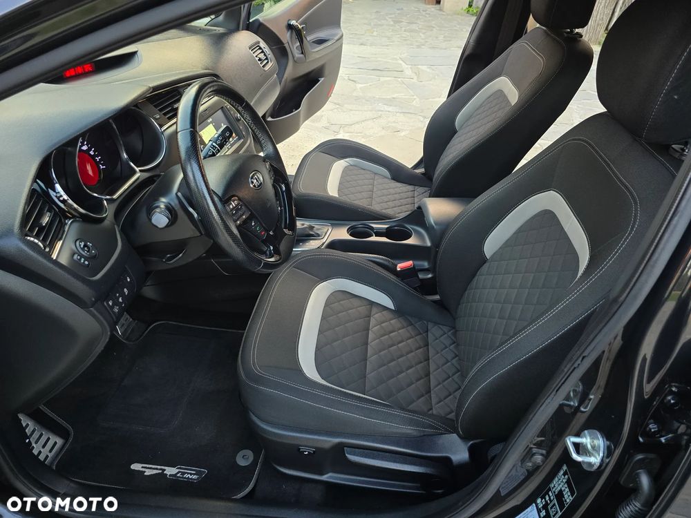 Kia Ceed 1.6 CRDi DCT GT Line - 27