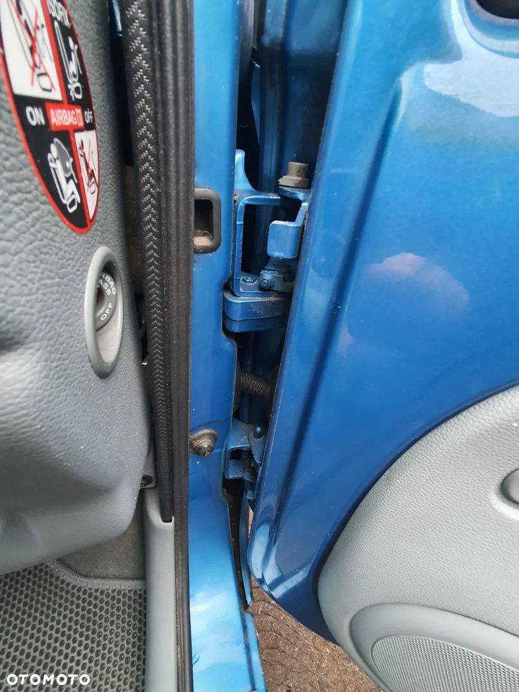 Renault Twingo 1.2 16V 75 Quickshift Dynamique - 19