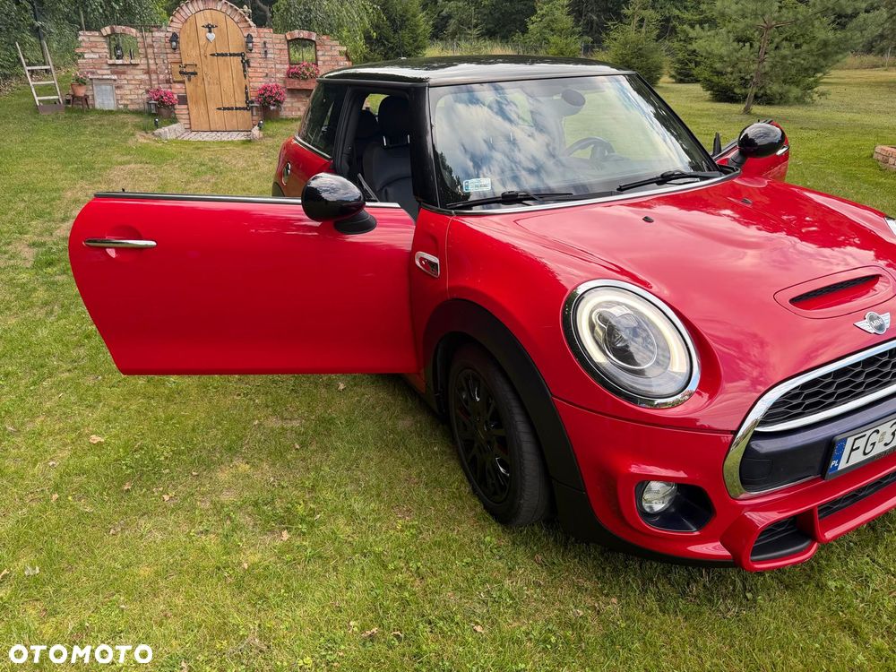 MINI Cooper S Standard - 19