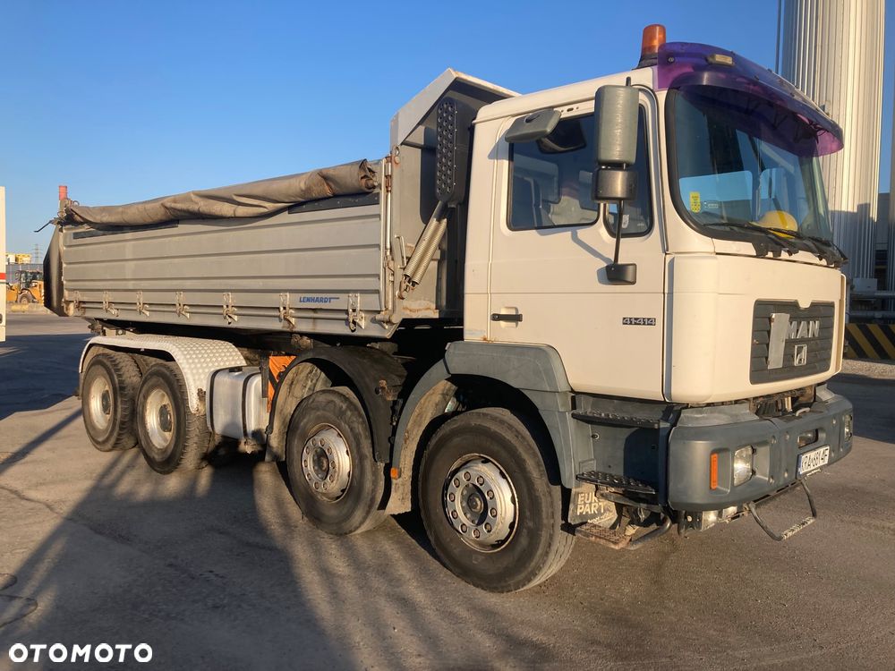 MAN F2000 - 2