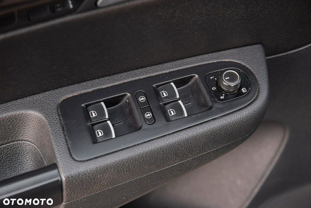 Seat Alhambra 2.0 TDI Start & Stop Crono Plus - 26