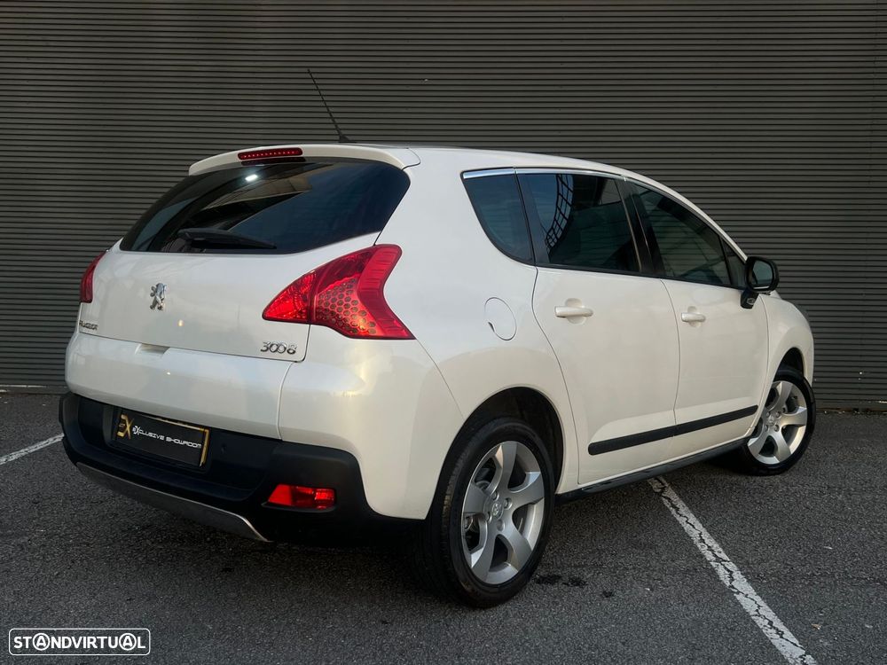 Peugeot 3008 1.6 HDi Allure - 5