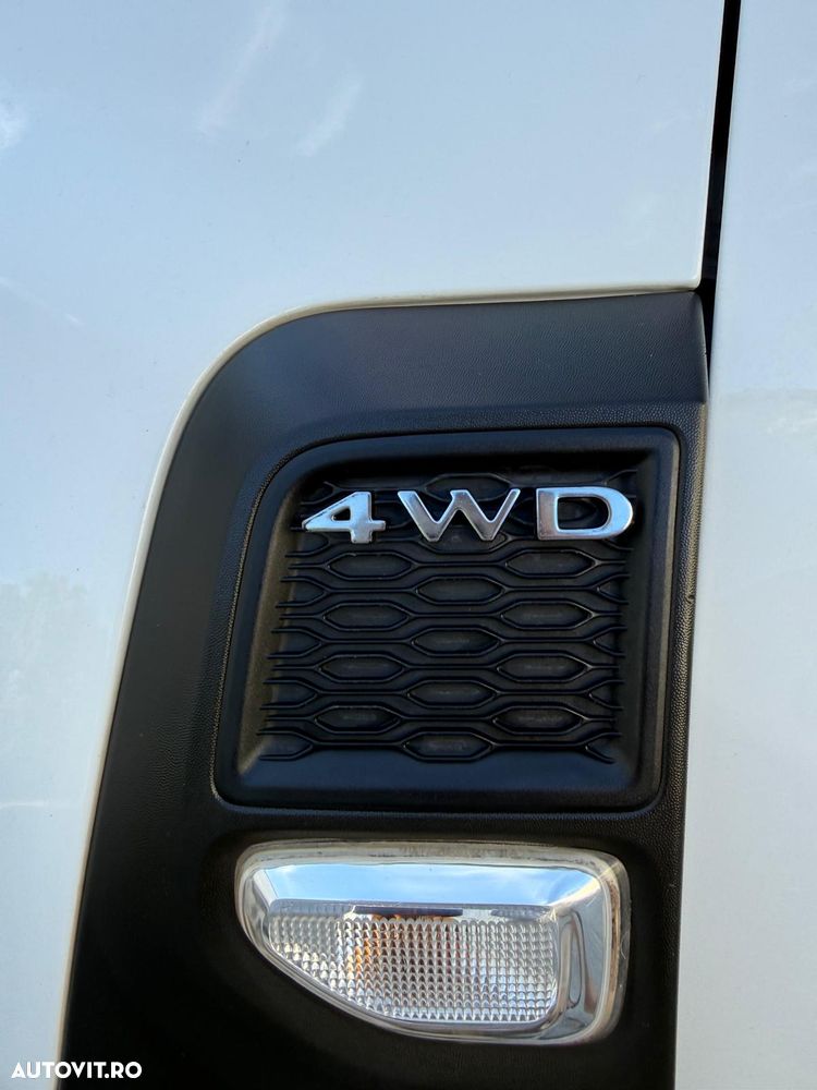 Dacia Duster SCe 115 4WD Comfort - 40
