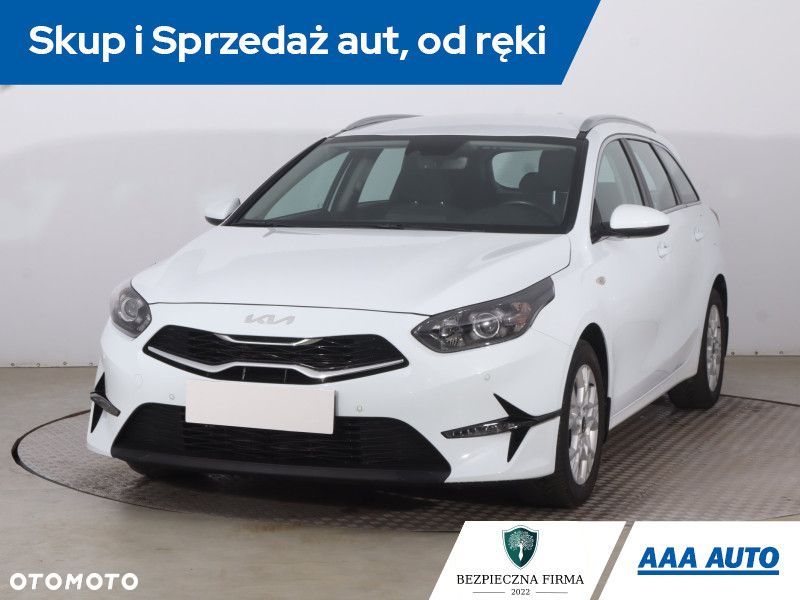 Kia Ceed - 3