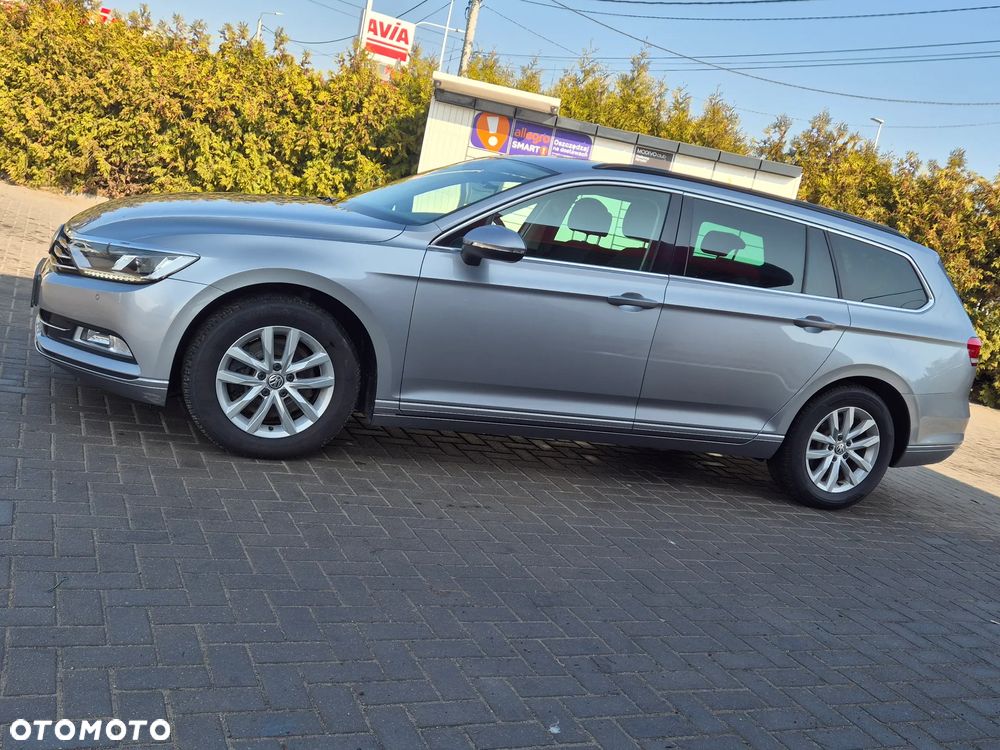 Volkswagen Passat - 7