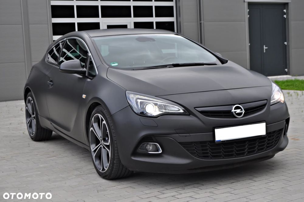 Opel Astra ver-iv-gtc-2-0-cdti-bi--turbo-s-s - 3