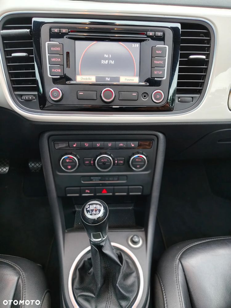 Volkswagen Beetle 1.4 TSI Design - 16
