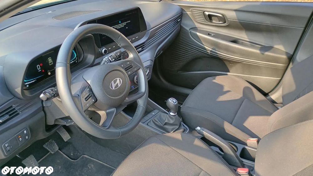 Hyundai Bayon 1.2 MPI Pure - 13