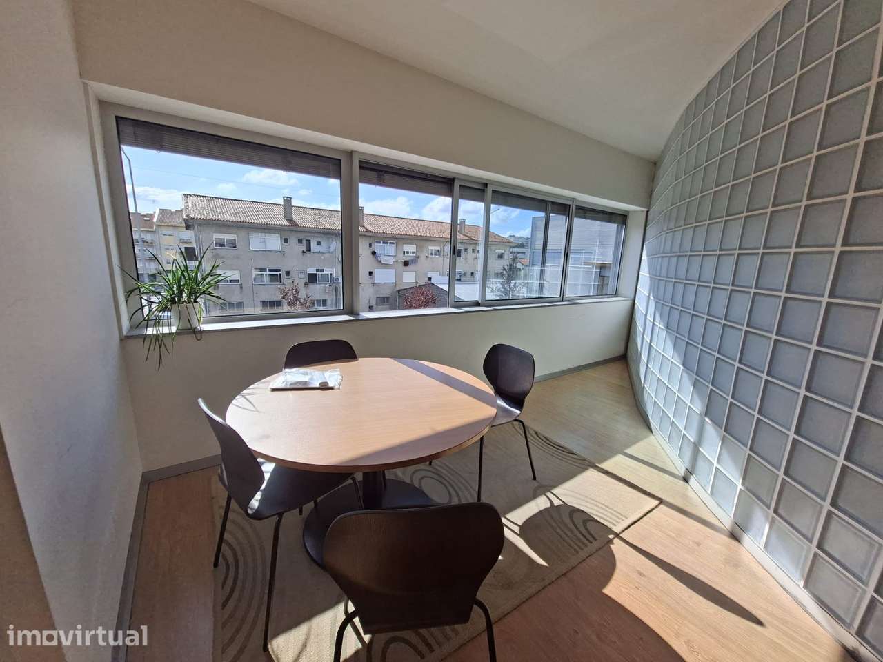 Escritórios Privados em Coworking – Braga,  Desde 15 m² - 450€/mês - Grande imagem: 3/16