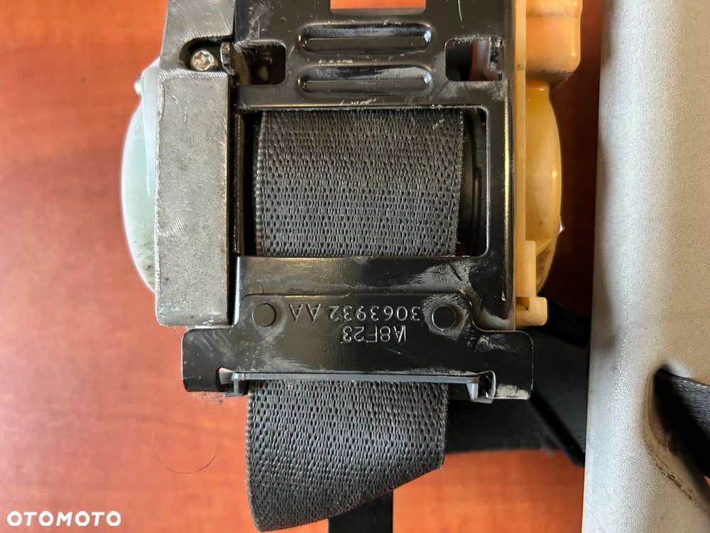 Opel Insignia A 306981299 3063932AA Pas bezpieczeństwa Przód - 6