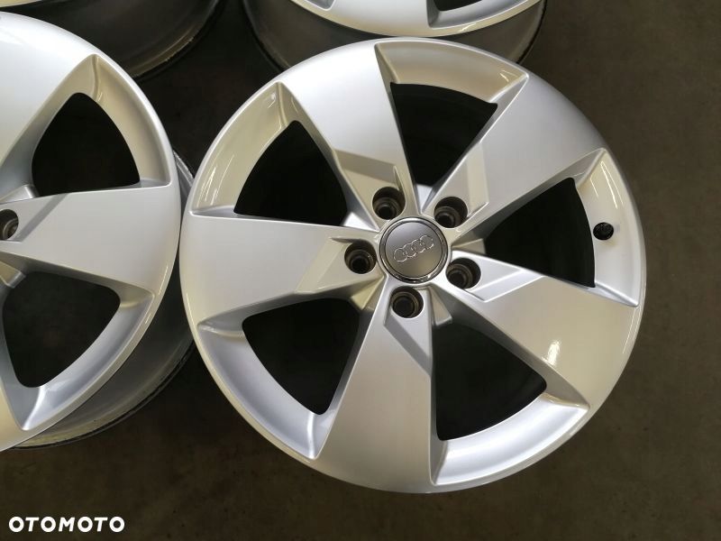 Alufelgi 17" AUDI S3 A3 Q3 Q2 TT A4 A6 TT S - 3