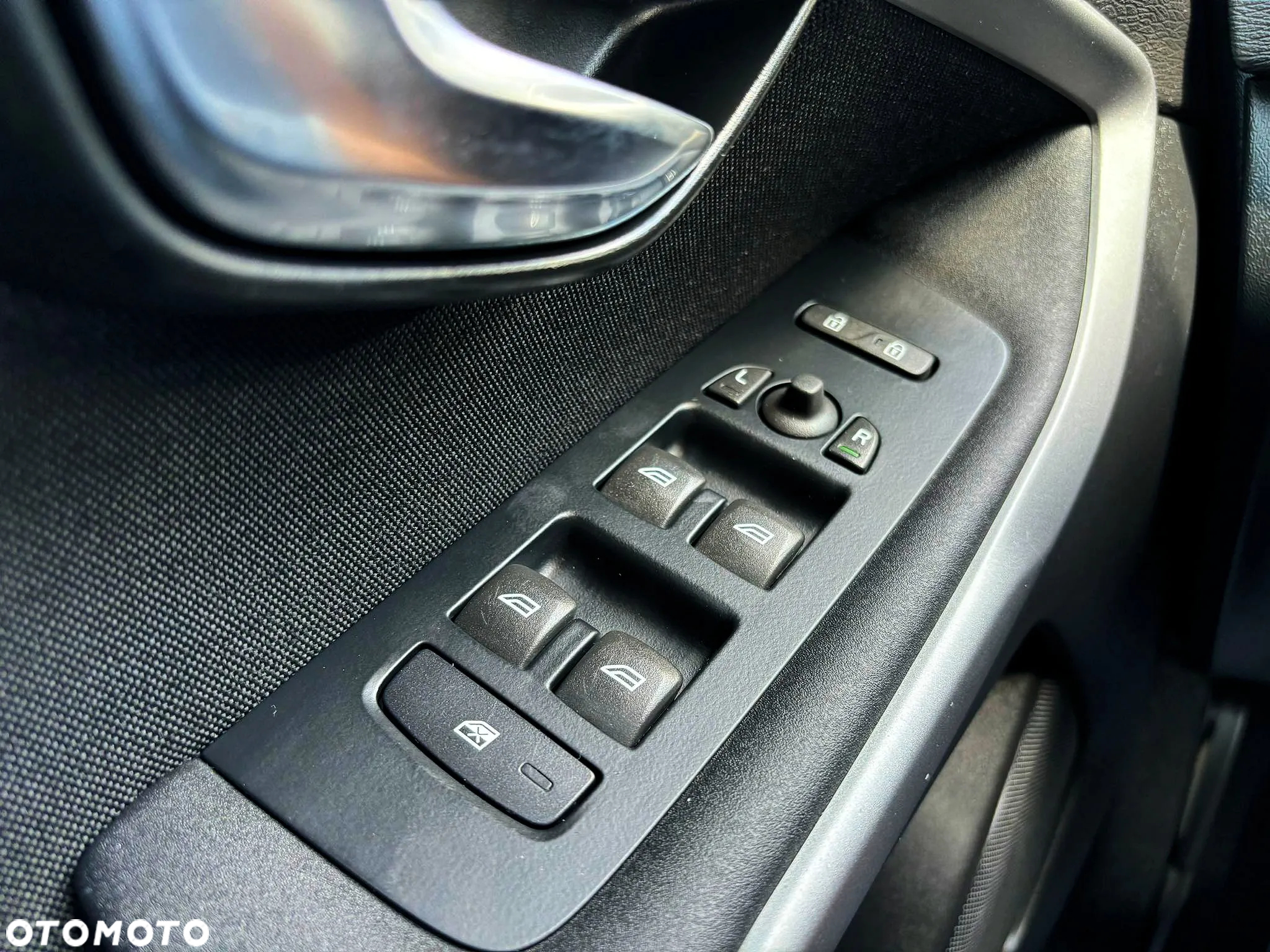 Volvo V40 D2 Drive-E Kinetic - 10