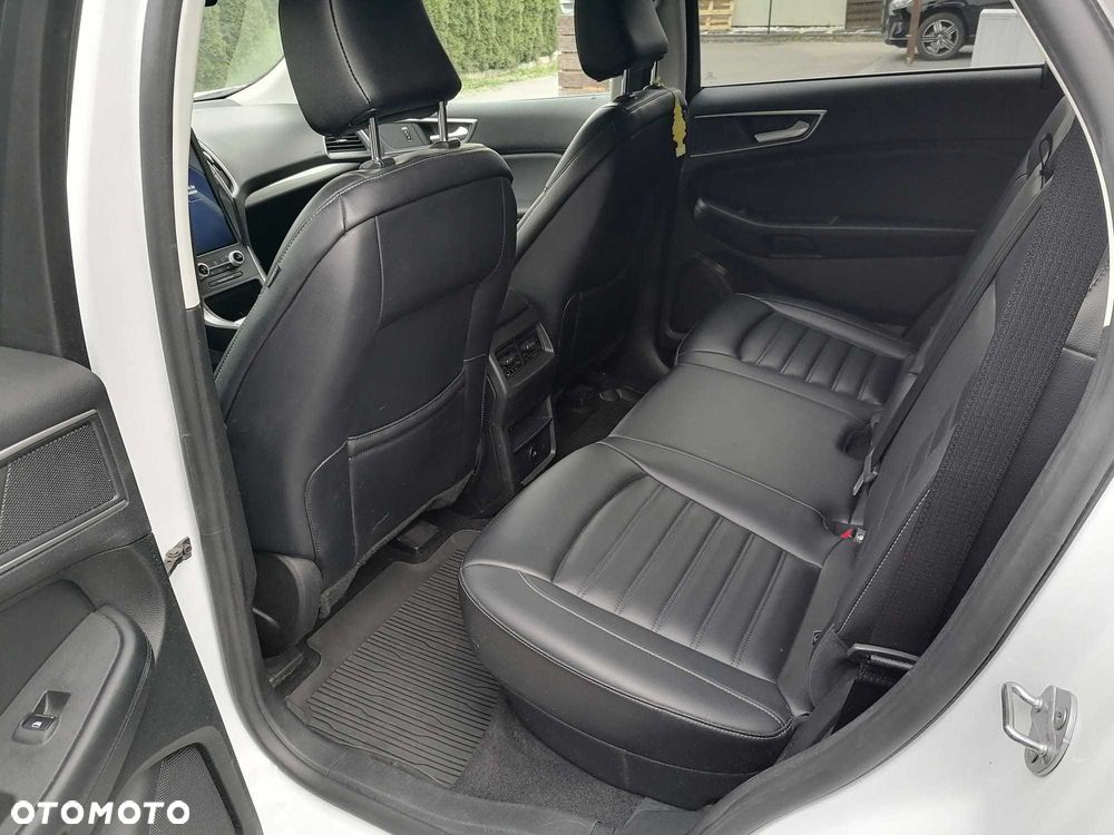 Ford Edge - 4