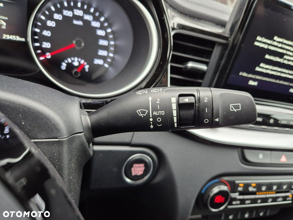 Kia Ceed 1.5 T-GDI Tribute DCT - 13