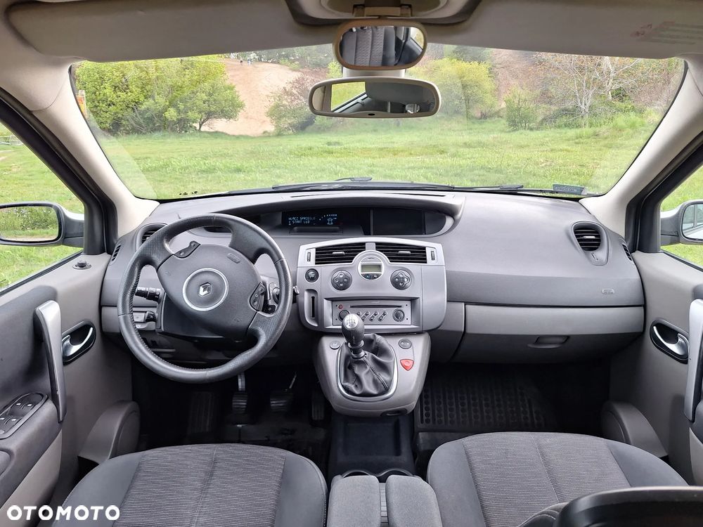 Renault Scenic - 21