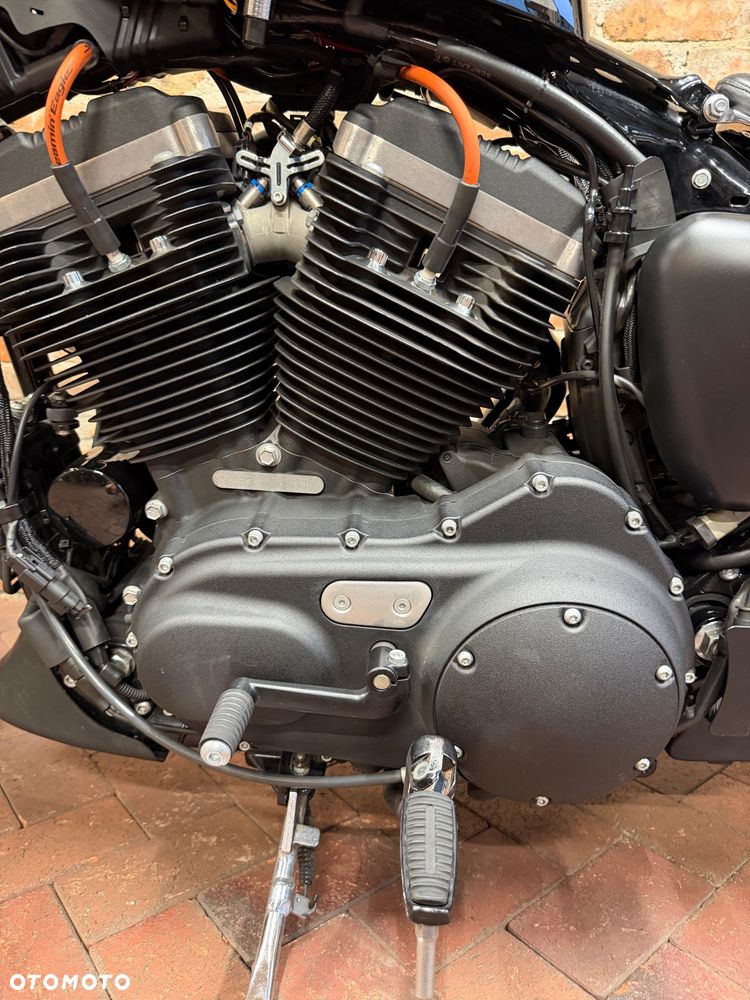 Harley-Davidson Sportster - 24