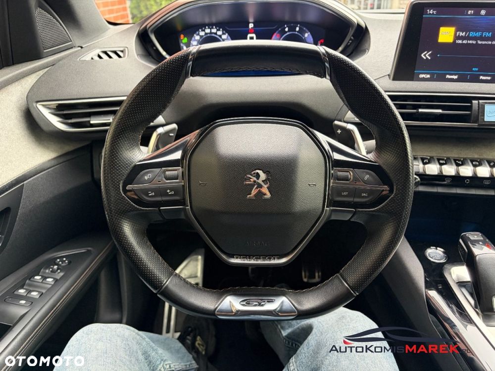 Peugeot 5008 - 10