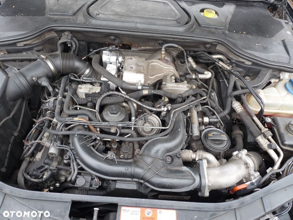 Silnik na częsci 3.0 TDI ASB  AUDI A8 D3 AUDI A6 C6 - 2