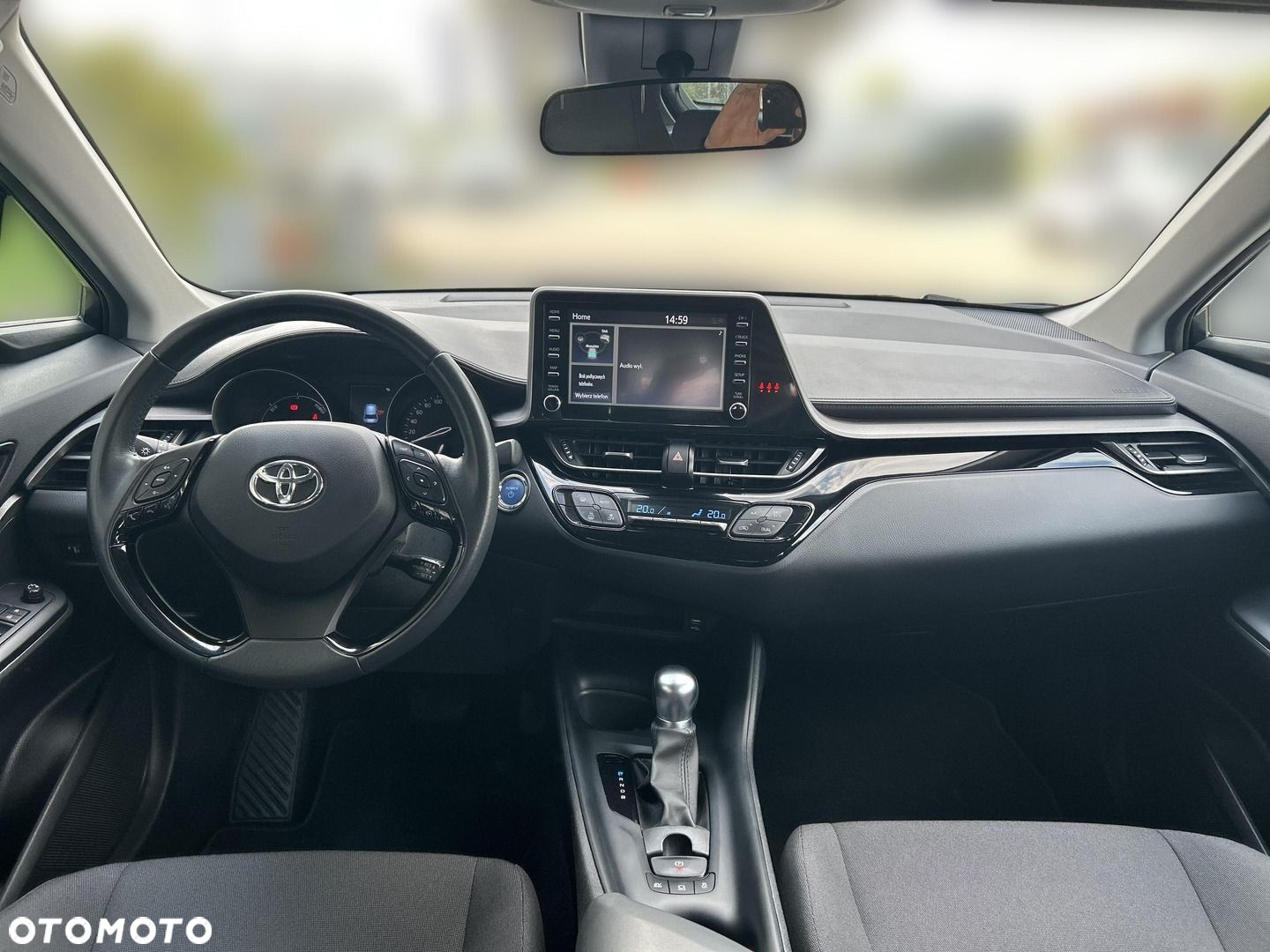 Toyota C-HR - 11
