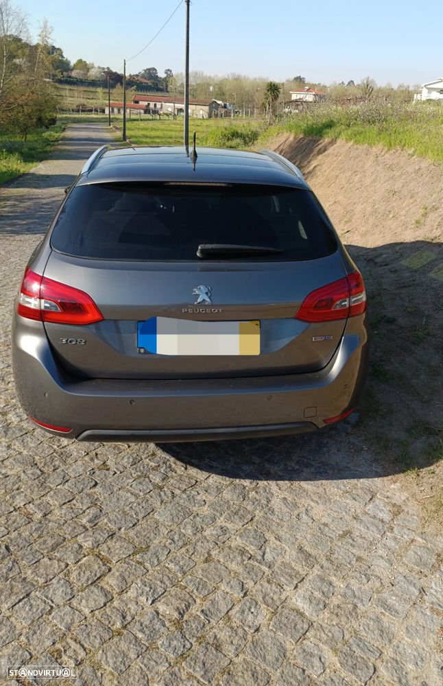 Peugeot 308 SW 1.6 e-HDi Allure - 3