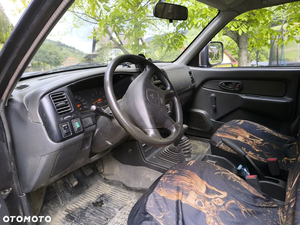 Mitsubishi L200 2.5 TD Intense - 16