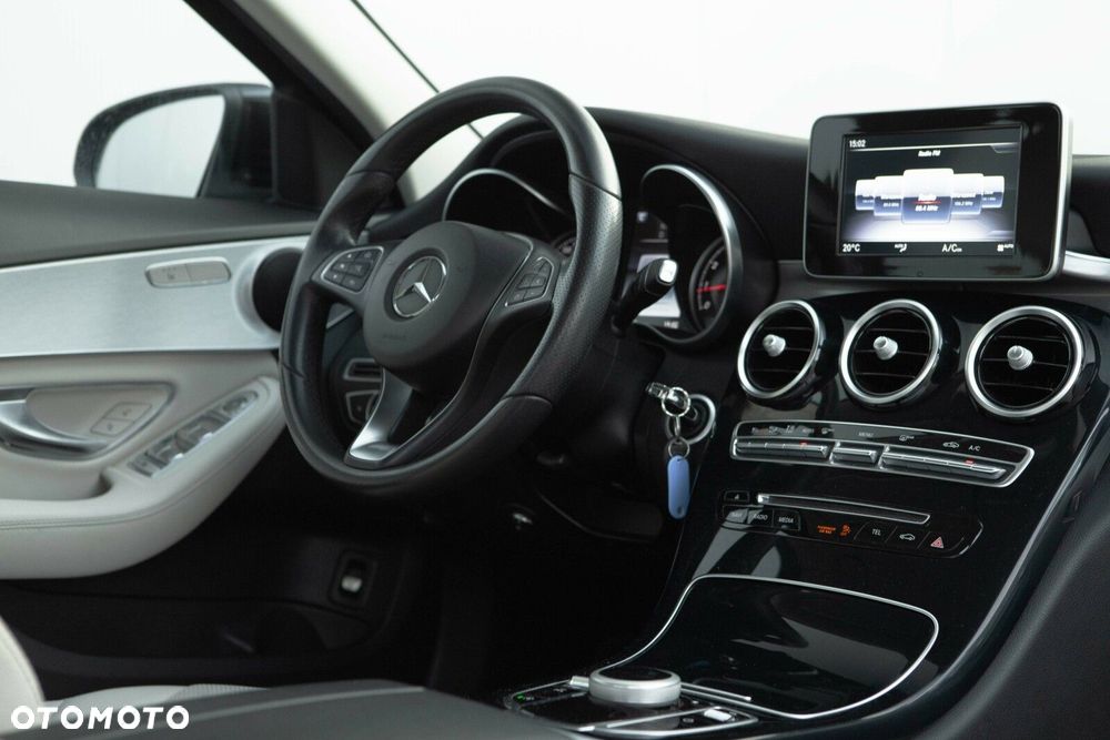Mercedes-Benz Klasa C - 26