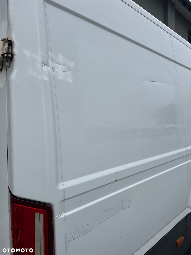Iveco DAILY - 15