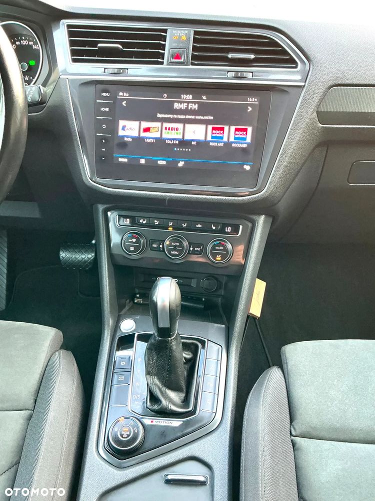 Volkswagen Tiguan 2.0 TDI SCR 4MOTION DSG URBAN SPORT - 25