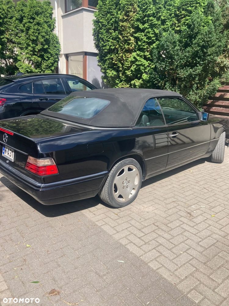 Mercedes-Benz Klasa E 320 - 8