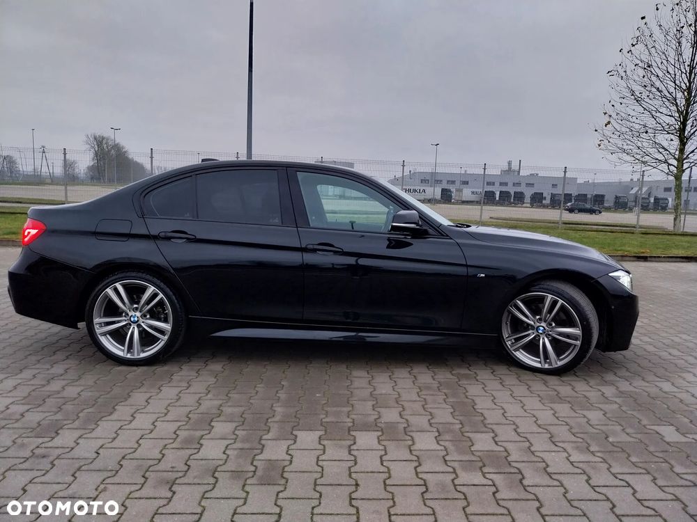 BMW Seria 3 320d Edition M Sport Shadow - 8