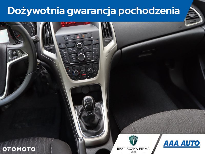 Opel Astra - 9